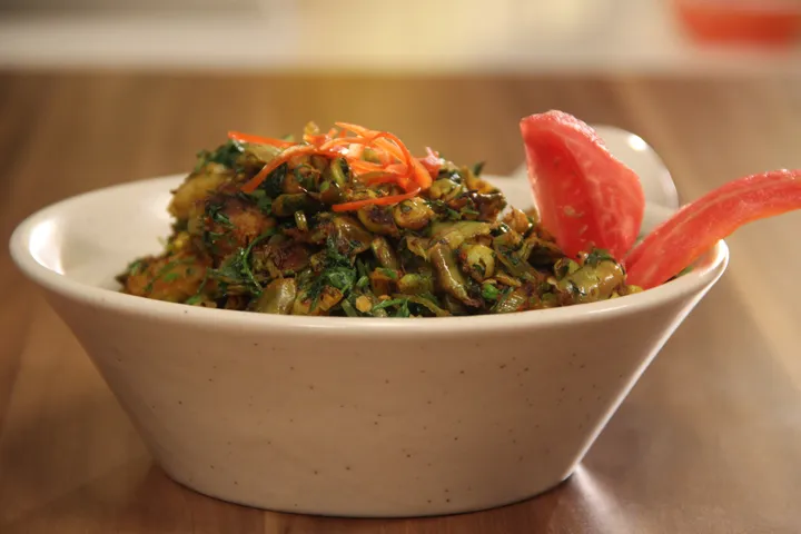 Aloo Surti Sabzi - TT - 32