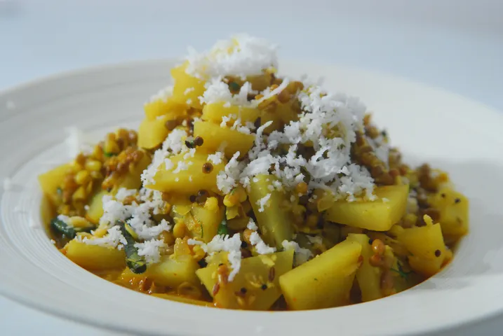 Batata Matki Ussal - SKK.JPG