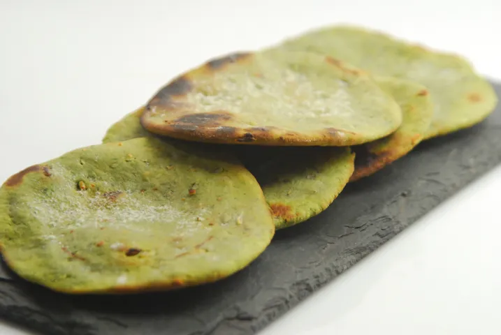 Missi Roti Palakwali - SKK.JPG