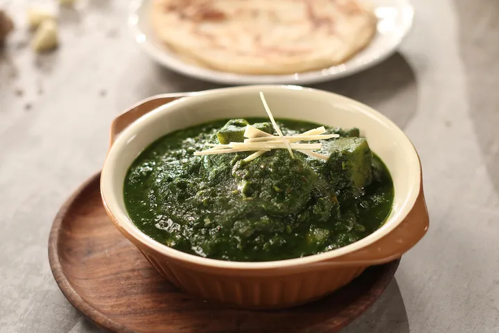 Dhaba Style Aloo Palak - YT.JPG