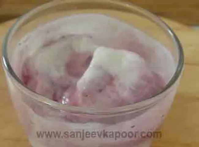 Black Grapes Float
