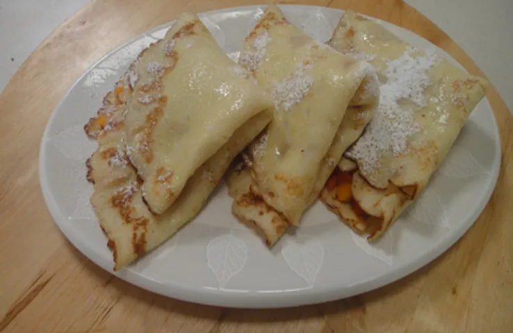 Thai Crepes with Papaya and Mango Filling