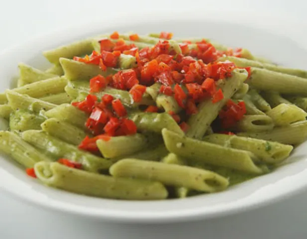 Pasta With Buttermilk And Spinach