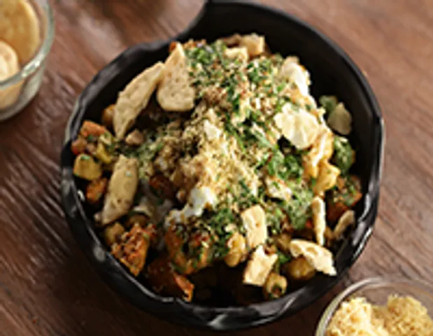 Masaledar Chicken Chaat - SK Khazana