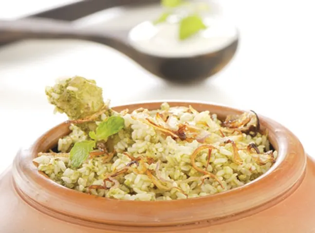 Brown Rice Biryani With Chutney Chicken
