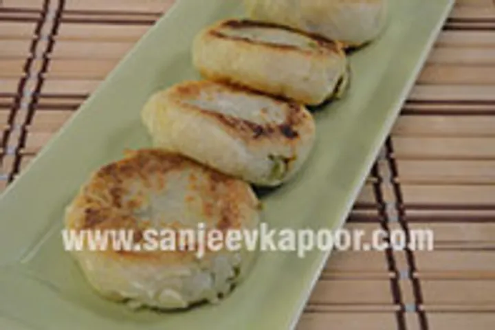 Vatana Batata Pattice