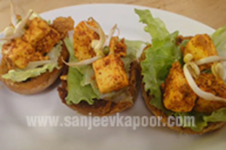 Achari Paneer Canapes