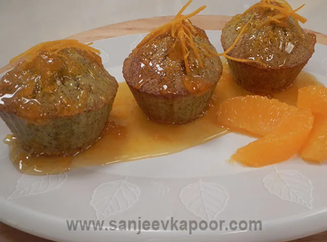 Pistachio Semolina Cupcake with Orange Syrup