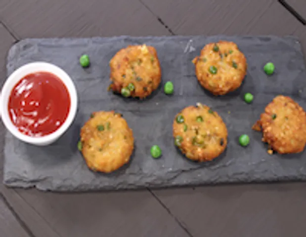 Poha Aloo Matar Tikki    