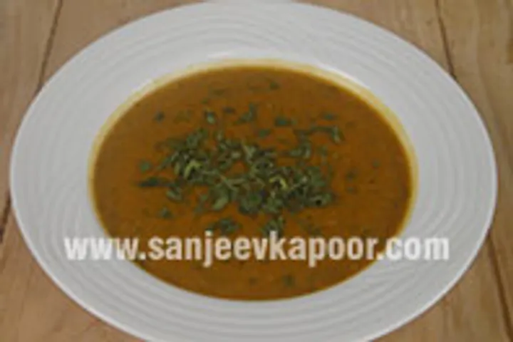 Spicy Pumpkin and Lentil Soup 