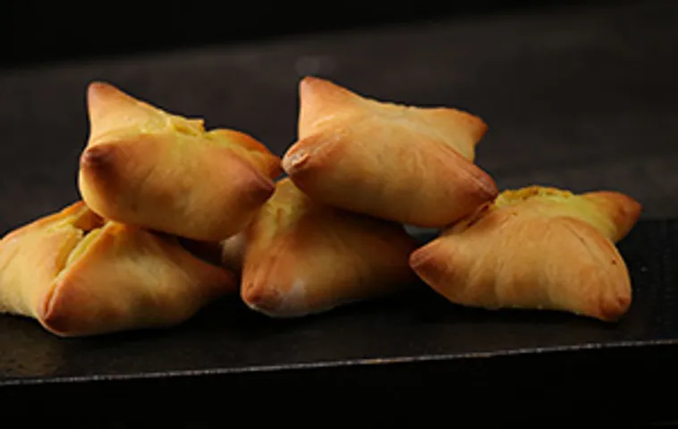 Paneer parcels