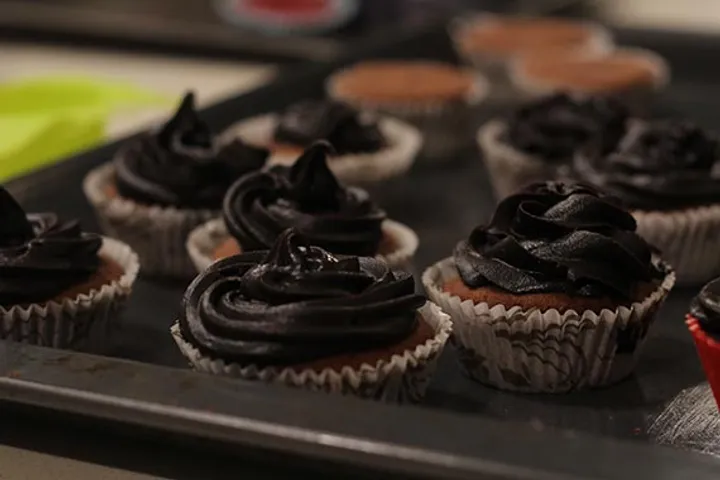 Eggless Brownie Cupcakes