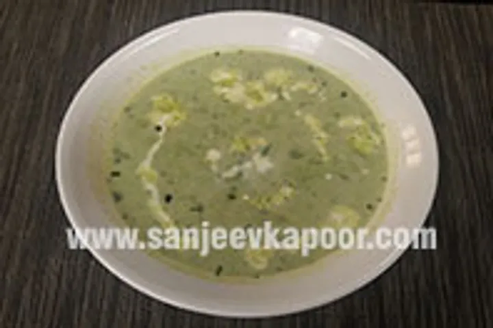 Green Peas Soup with Mint