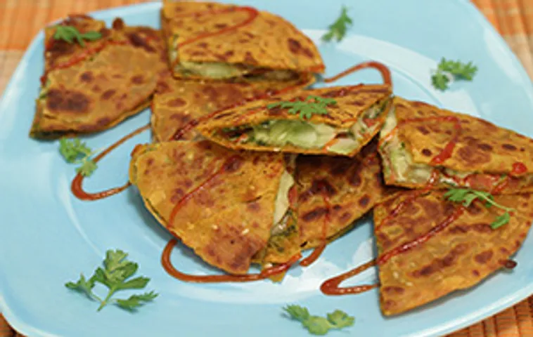 Jain Thepla Sandwich