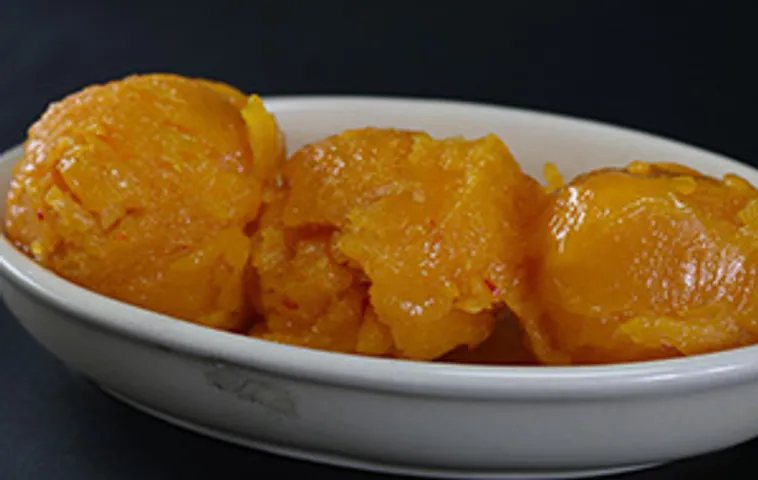 Healthy Mango Frozen Yogurt