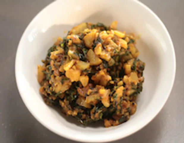 Mooli aur Patte ki Sabzi - SK Khazana