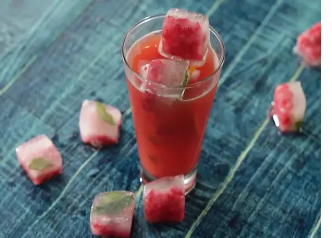 Summer Hacks Stay Cool Sip Smart Conquer the Heat
