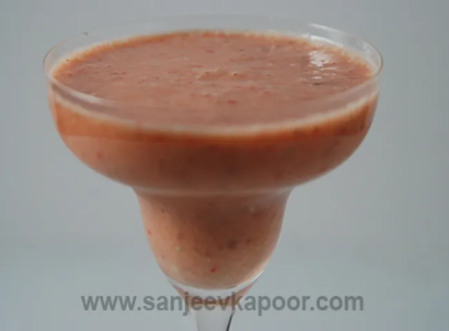 Tropical Fruit And Nut Smoothie