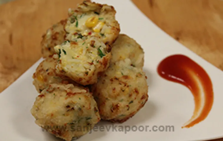 Jain Cheesy Corn Rice Ball