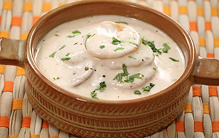 Besan Cheela Raita