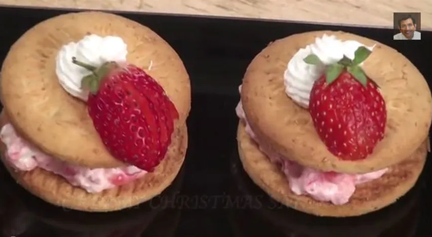 Creamy Christmas Sandwich