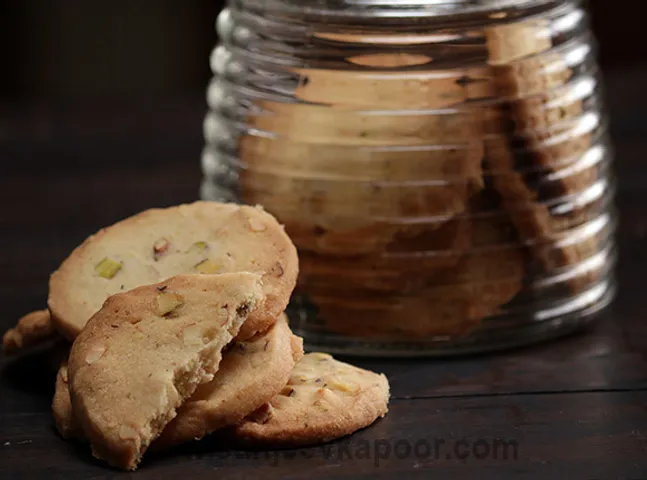 Karachi Biscuits