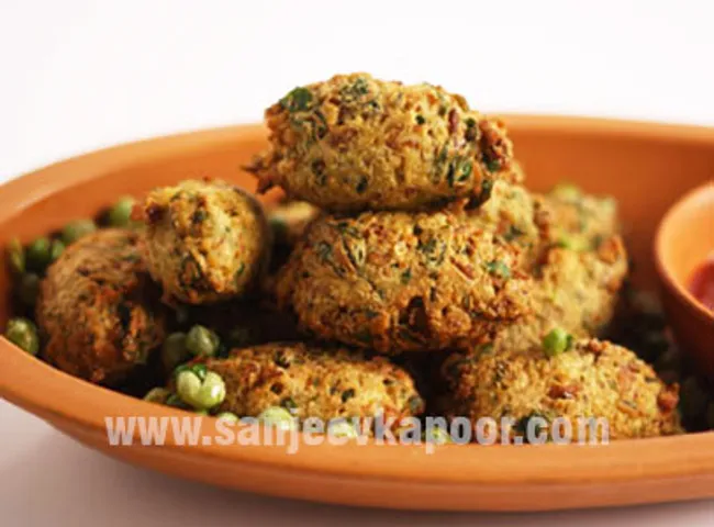 Methi Ande Ke Pakode