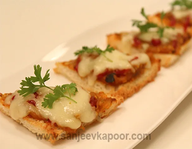 Baingan Bharta Toast