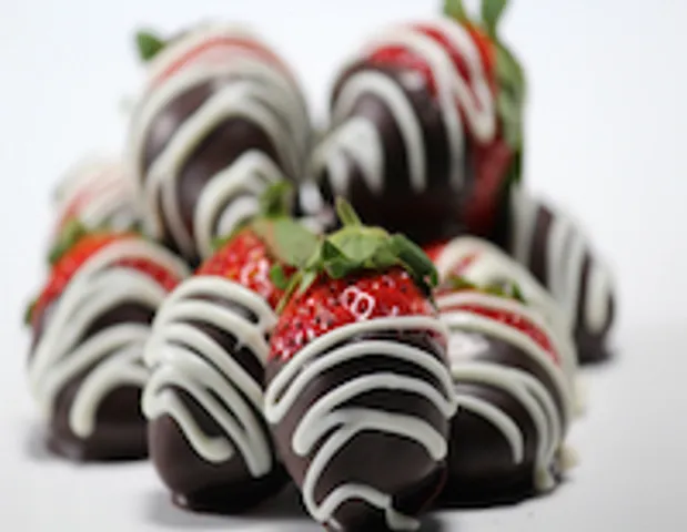 Chocolate Coated Strawberries with Salt