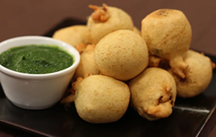 Sweet and Sour Kela Vada