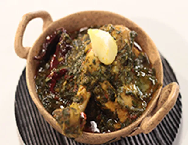 Saagwala Chicken - SK Khazana