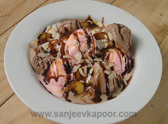 Caramelized Banana Sundae