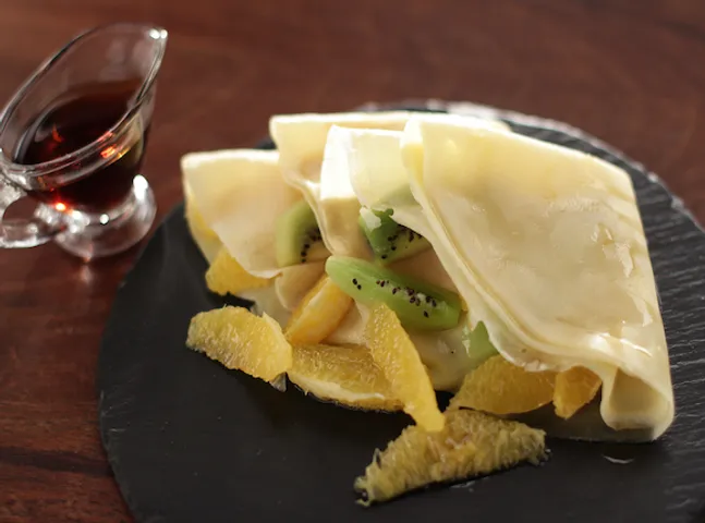 Crepes with Fruits 