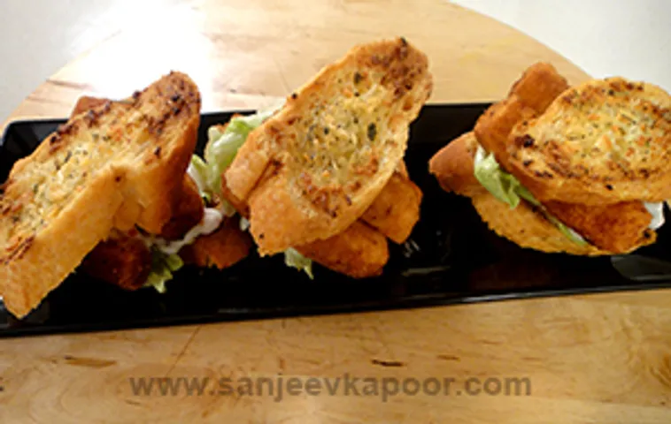 Garlic Bread Fish Finger Sandwich