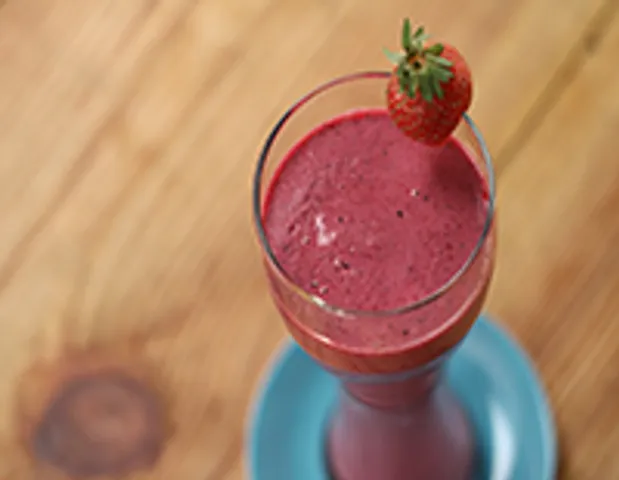 Beet Berry Smoothie - SK Khazana