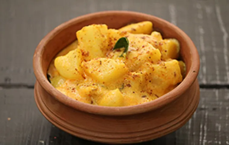 Aloo ka Rassawala Shaak