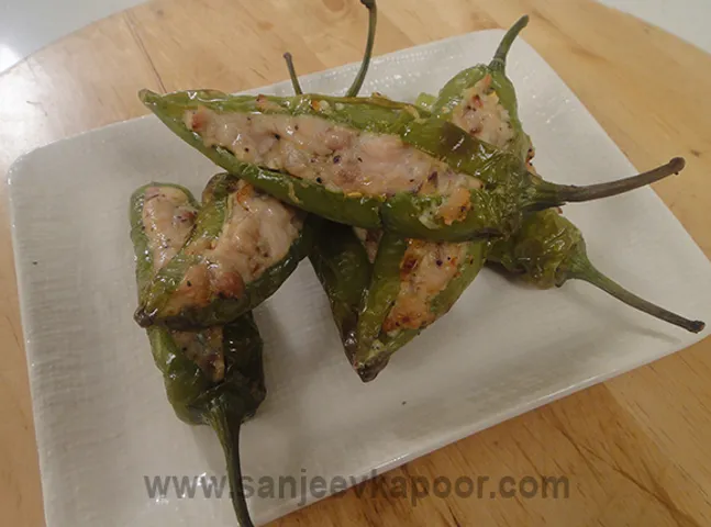 Chicken Stuffed Chilli