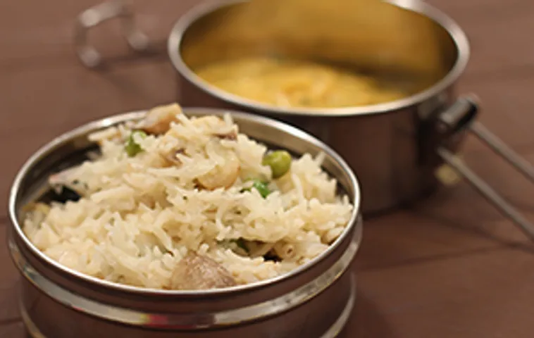Mushroom and Peas Pulao