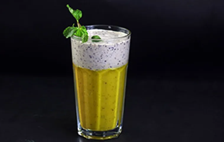 Blueberry Avocado Smoothie
