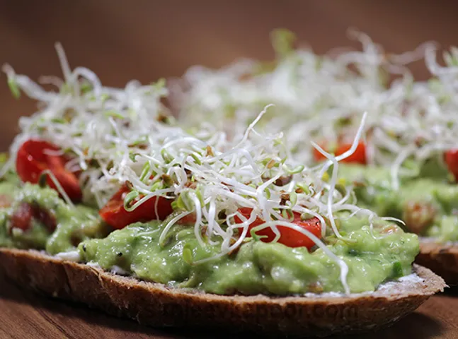 Roasted Cherry Tomato and Guacamole Sandwich