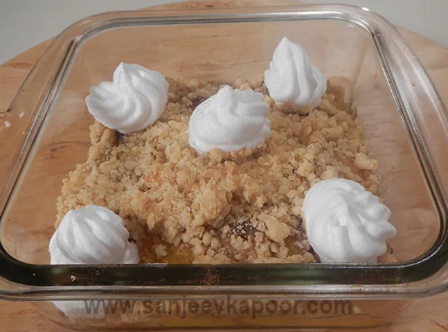Peach Crumble