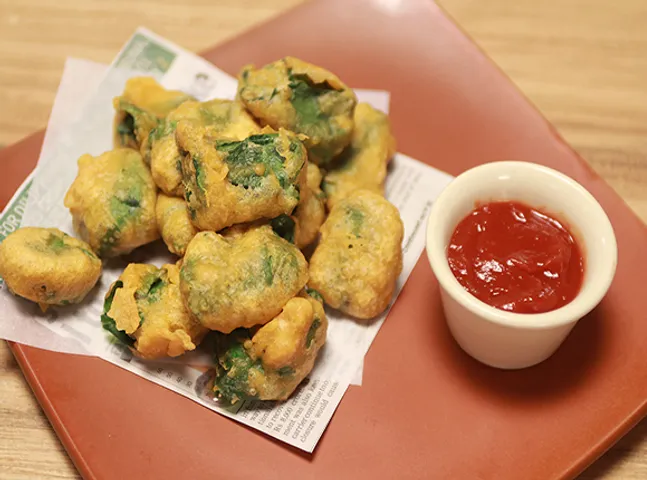 Palak Paneer Pakoda - SK Khazana