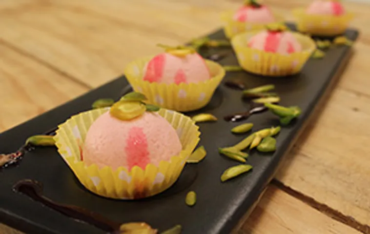 Rose Sandesh