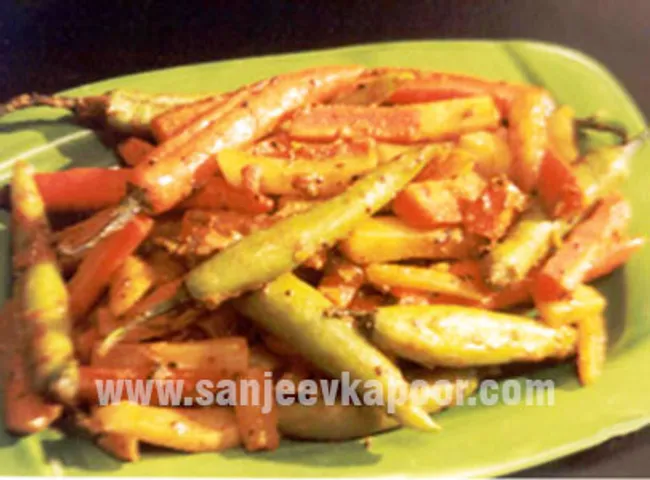 Achari Shalgam Aur Gajar Ka Shaag