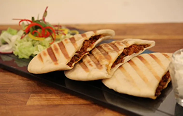 Grilled Soya Keema Kulcha