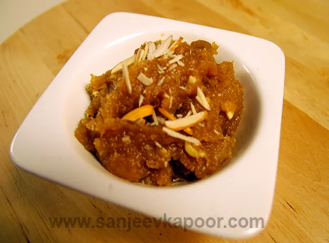 Besan ka Halwa