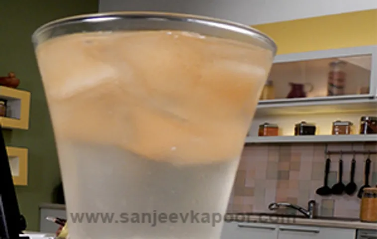 Green Tea and Tender Coconut Cooler