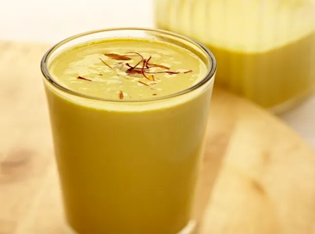 Turmeric latte 