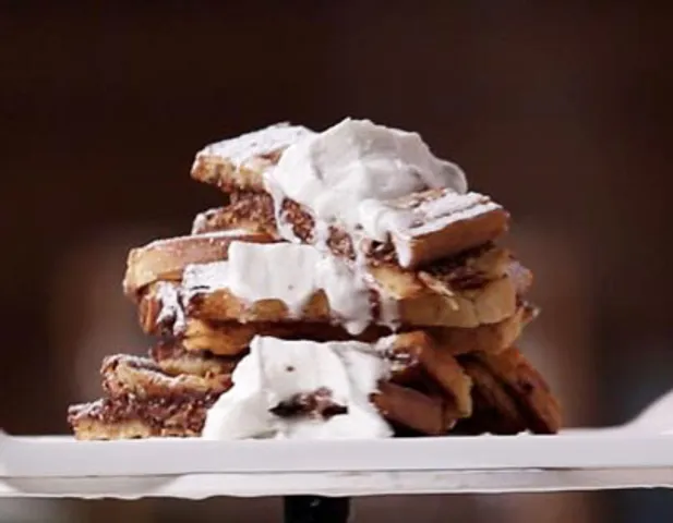 Crisp Hazelnut Sandwich