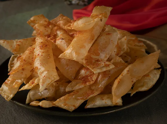 Aam Chhunda Cholafalli